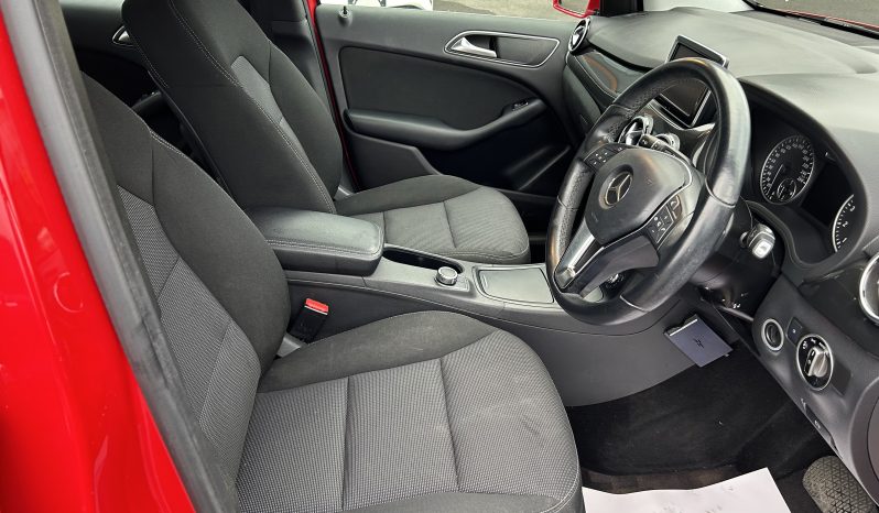 
								MERCEDES B180: 1590cc, AUTOMATIC, PETROL, REG:PK13 YFP full									