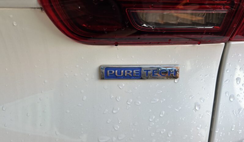 
								PEUGEOT 2008 GT LINE, YEAR 2017, WHITE,  59,870, MILES, 1200cc, PETROL, AUTOMATIC, VIN: VF3CUHNZTGY121937 full									