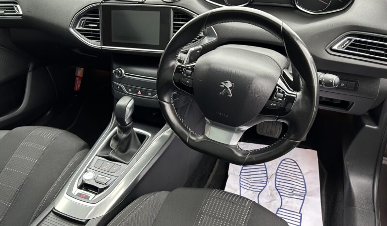 
								PEUGEOT 308 SW, ESTATE, GENUINE 36,166 MILES, PETROL, YEAR 2016, 1200cc, AUTOMATIC: full									