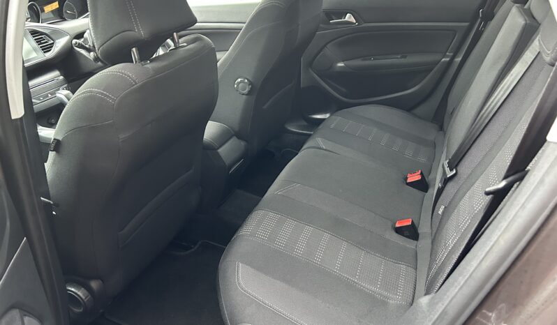 
								PEUGEOT 308 SW, ESTATE, GENUINE 36,166 MILES, PETROL, YEAR 2016, 1200cc, AUTOMATIC: full									