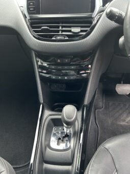 
										PEUGEOT 2008 GT LINE, YEAR 2017, WHITE,  59,870, MILES, 1200cc, PETROL, AUTOMATIC, VIN: VF3CUHNZTGY121937 full									