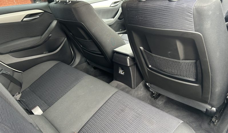 
								BMW X1 18i S DRIVE, 1990cc, 56,677 MILES, WHITE, PETROL, AUTOMATIC, YEAR 2011, REG: PO61 UOE full									