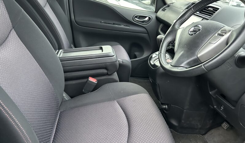 
								NISSAN SERENA PETROL HYBRID,  7 SEATER, 1990cc, YEAR 2013, AUTOMATIC, 55,915 MILES: PK13 YHO full									