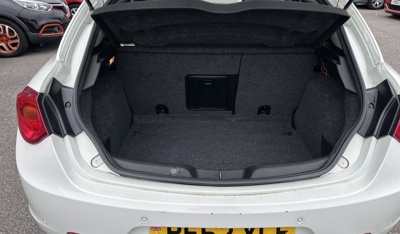 
								2012 ALFA-ROMEO GIULIETTA,1360cc, WHITE, 43,945 MILES, AUTOMATIC, full									