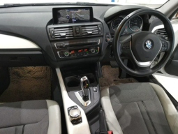
										2012 BMW 1 SERIES, 1598cc, WHITE, 71,784 MILES, AUTOMATIC; PO12 UFD full									