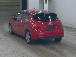 
										2015 PEUGEOT 208, 1200cc, RED, 53,375 MILES, AUTOMATIC, full									