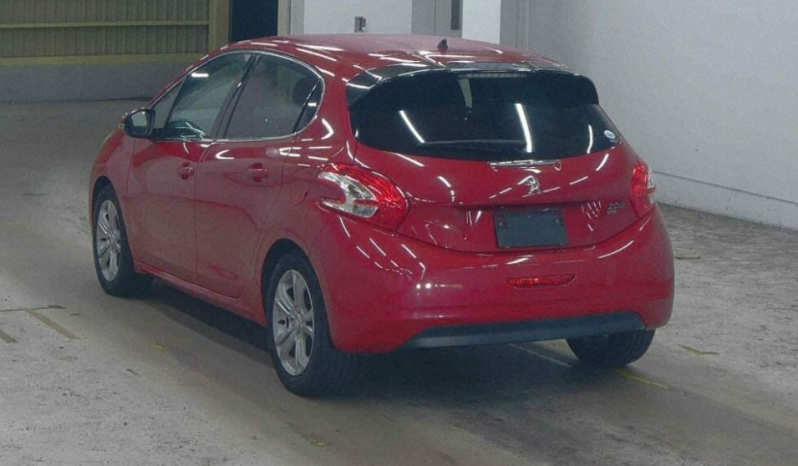 
								2015 PEUGEOT 208, 1200cc, RED, 53,375 MILES, AUTOMATIC, full									