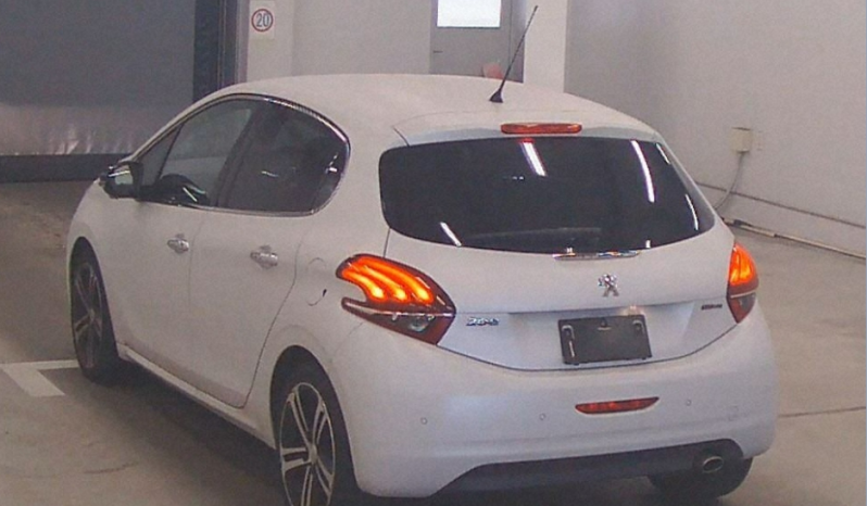 
								2016 PEUGEOT 208, PETROL, 1200cc, WHITE, 42,790 MILES, AUTOMATIC, full									