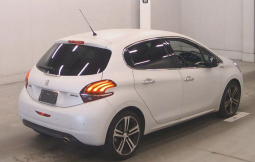 
										2016 PEUGEOT 208, PETROL, 1200cc, WHITE, 42,790 MILES, AUTOMATIC, full									