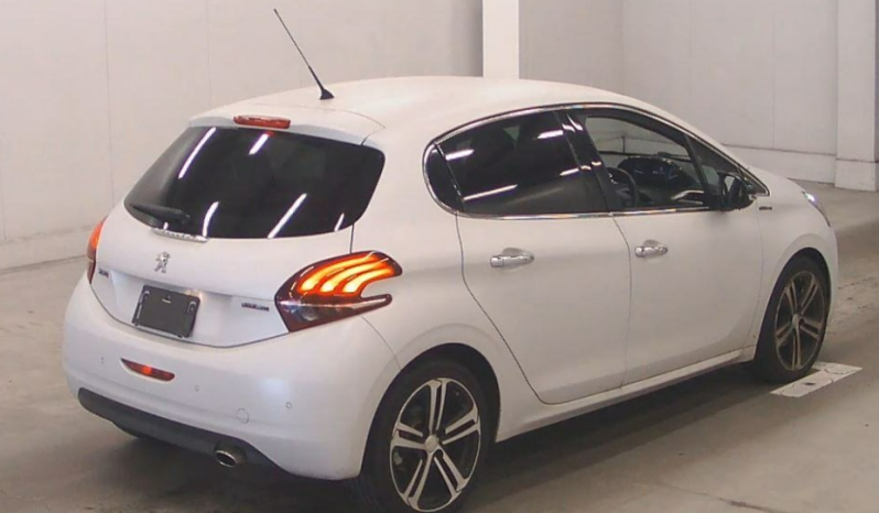 
								2016 PEUGEOT 208, PETROL, 1200cc, WHITE, 42,790 MILES, AUTOMATIC, full									