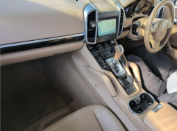 
										2013 PORSCHE CAYANNE, 3000cc, PETROL HYBRID, AUTOMATIC full									