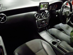 
										2014 MERCEDES A-CLASS,1600cc, PETROL, 59,390 MILES, RED, AUTOMATIC, full									