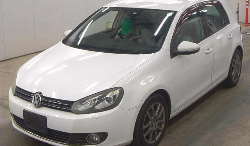 
								2012 VOLKSWAGEN GOLF, 1400cc, PETROL, WHITE , AUTOMATIC full									
