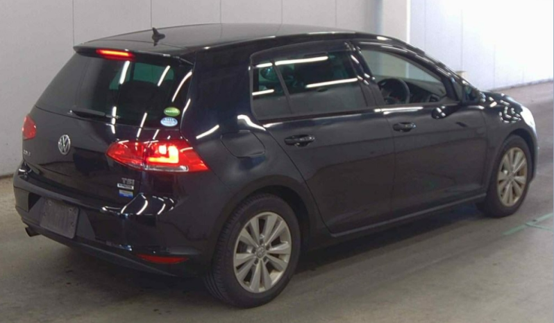 
								2016 VOLKSWAGEN GOLF: 1200cc, PETROL, AUTOMATIC full									
