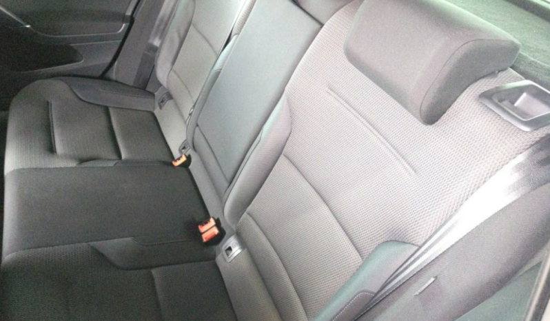 
								2016 VOLKSWAGEN GOLF: 1200cc, PETROL, AUTOMATIC full									