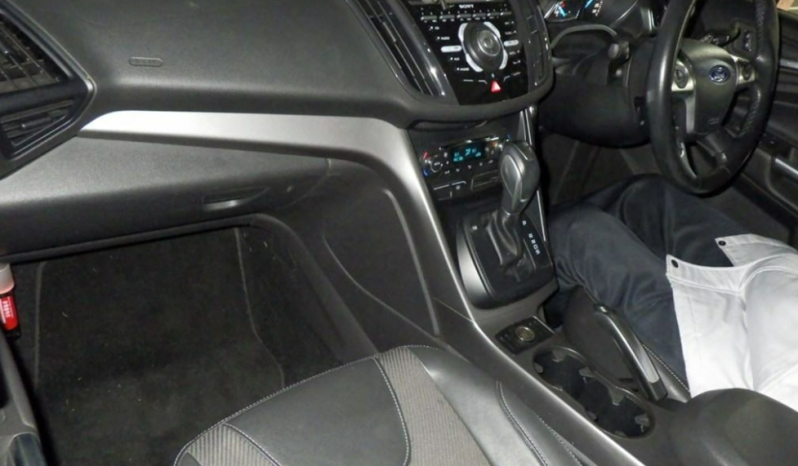 
								2015 FORD KUGA,1600cc, 52,474 MILES, MODEL BLACK, AUTOMATIC full									