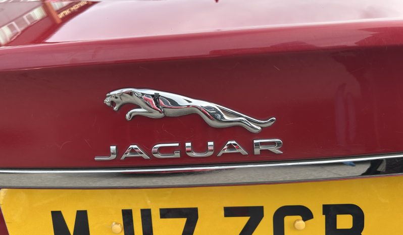 
								Jaguar XF 2.0d Prestige Auto Euro 6 (s/s) 4dr full									