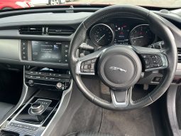 
										Jaguar XF 2.0d Prestige Auto Euro 6 (s/s) 4dr full									