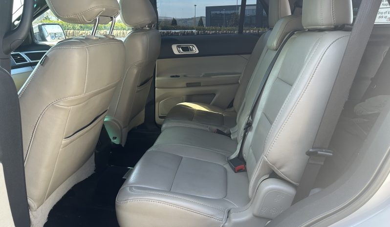 
								FORD EXPLORER 7 SEATER LEFT HAND DRIVE AUTOMATIC PETROL full									