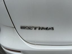
										TOYOTA ESTIMA AUTOMATIC 8 SEATER PETROL CAR full									
