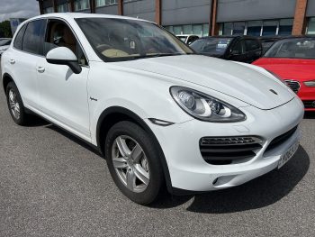 PORSCHE CAYENNE SUV AUTOMAITC: YD63ODJ