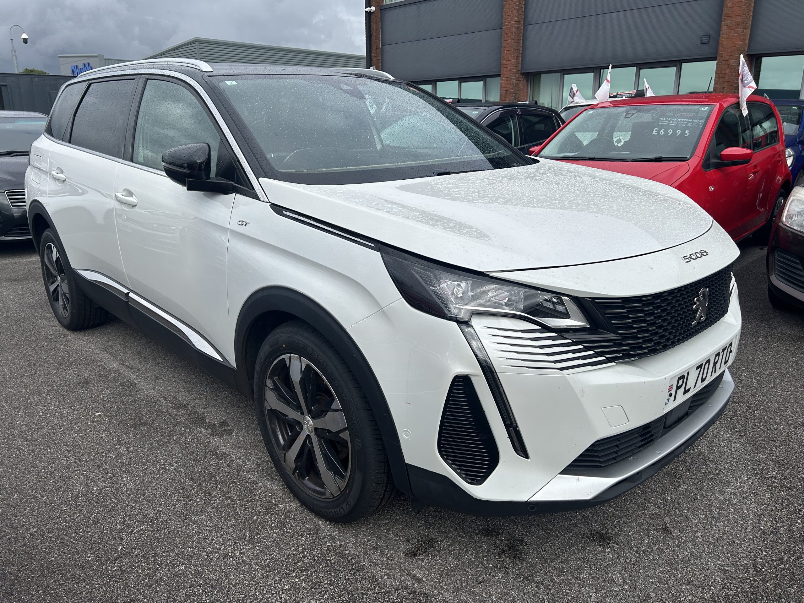 2021 Peugeot 5008